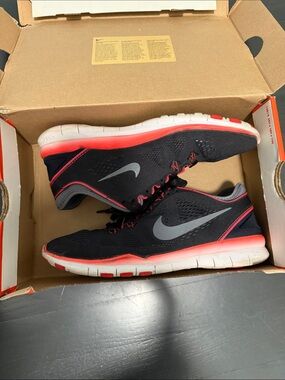 Nike Black and Coral Women's Athletic Training Shoes